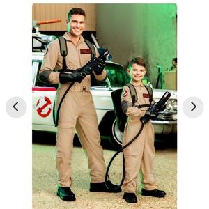 Ghostbusters Beige Costume men large never worn includes backpack